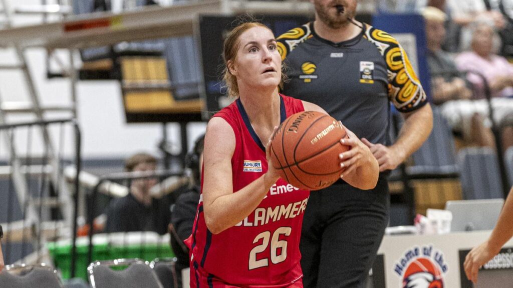 Slammers girls held off a late surge whereas males fell behind late in opposition to Perth Redbacks | UNW