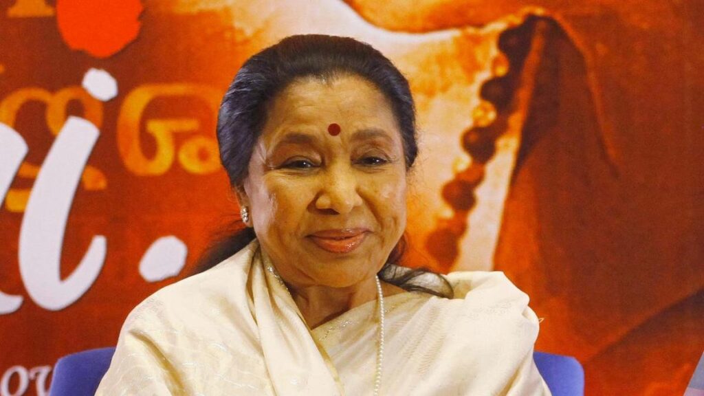 Tributes for legendary Bollywood singer Asha Bhosle | UNW