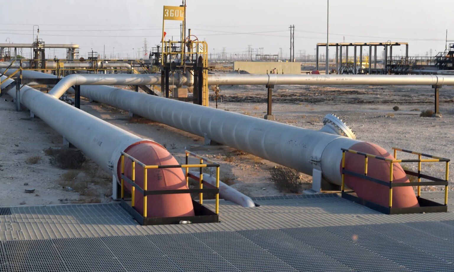 Saudi Arabia says key oil pipeline again to full capability after assaults | Oil and Gas News | UNW