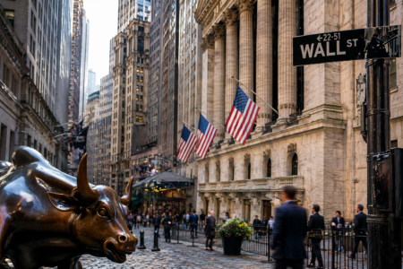 Here’s why the SPY ETF has shed $2o billion as VOO and SPYM rake $66b | UNW