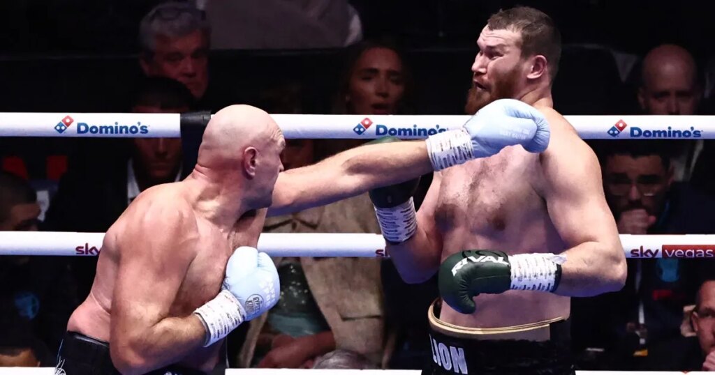 Fury beats Makhmudov in heavyweight boxing comeback, then calls out Joshua | Boxing News | UNW