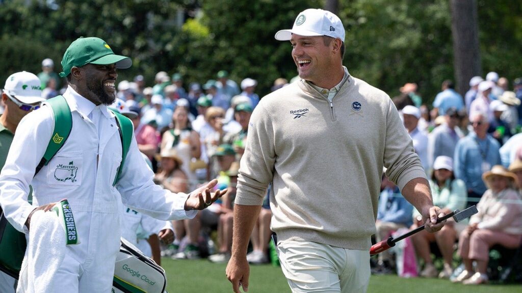 Kevin Hart caddies for Bryson DeChambeau and takes a swing at Augusta Par 3 | UNW