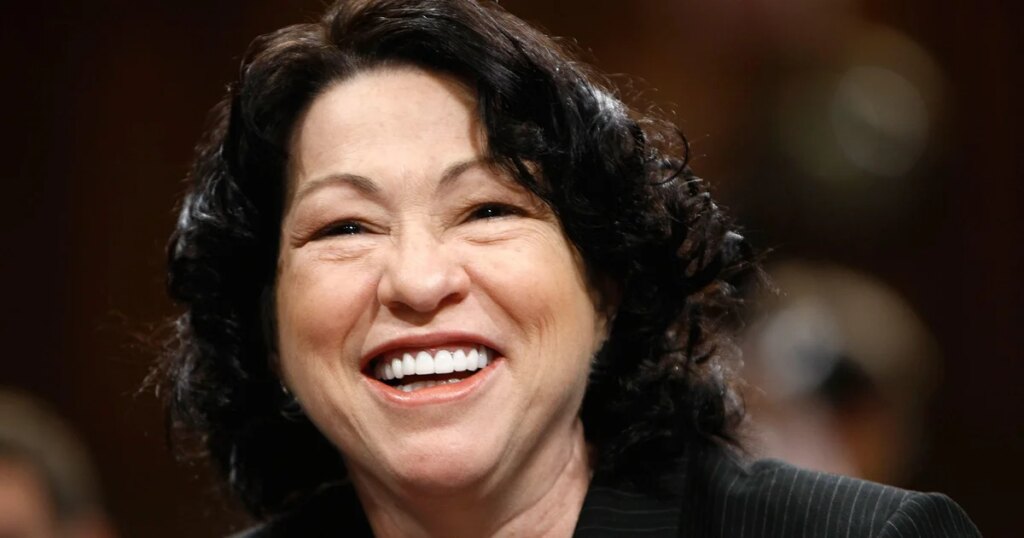 Sotomayor apologizes for criticizing Kavanaugh over ICE arrests, in uncommon public Supreme Court conflict | UNW