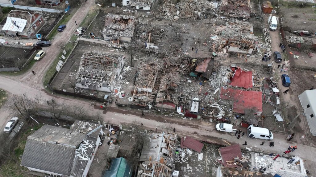 Video reveals the second a Russian drone hit an residence in Ukraine | Russia-Ukraine struggle | UNW