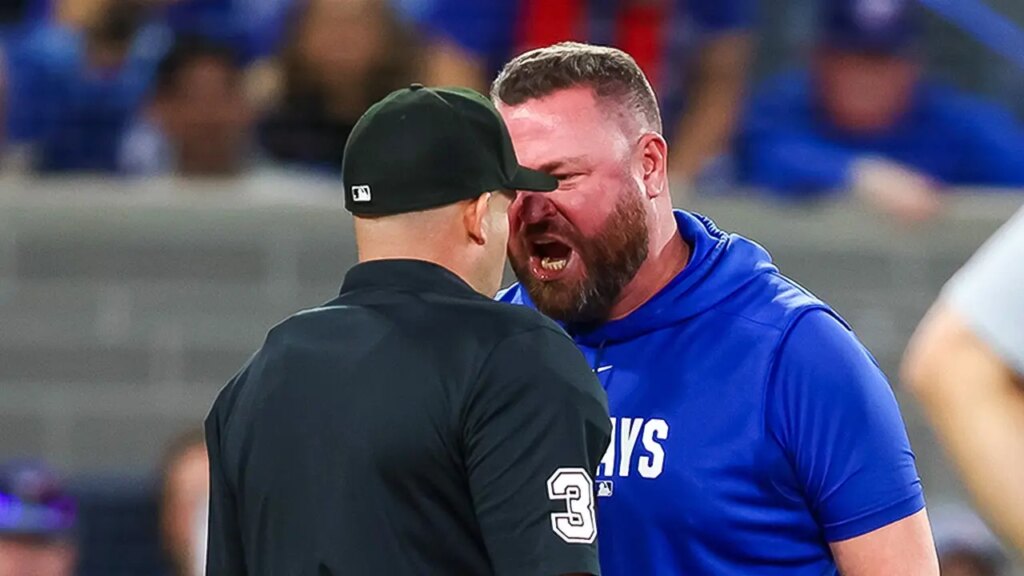 Blue Jays supervisor John Schneider ejected over balk name in loss to Dodgers | UNW