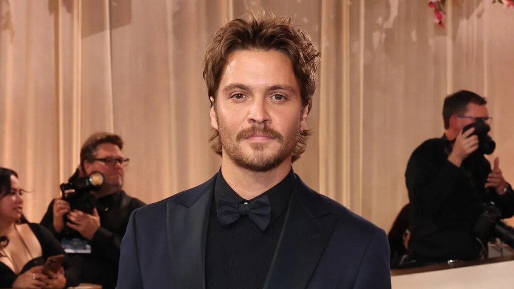 ‘Yellowstone’ star Luke Grimes on sneaking outlaw nation previous his pastor dad | UNW