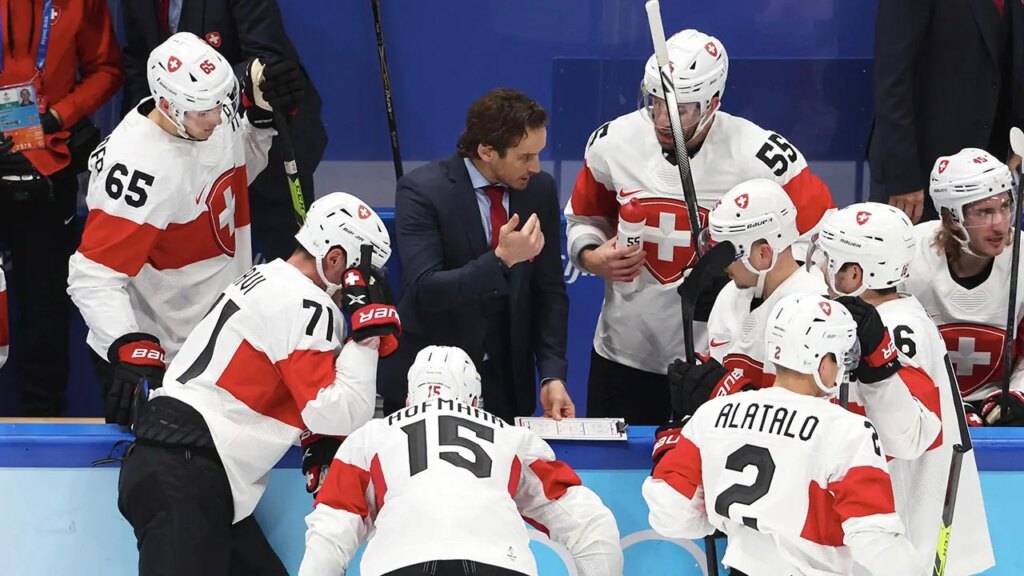 Olympic hockey coach admits utilizing pretend COVID vaccine card at Beijing Games | UNW