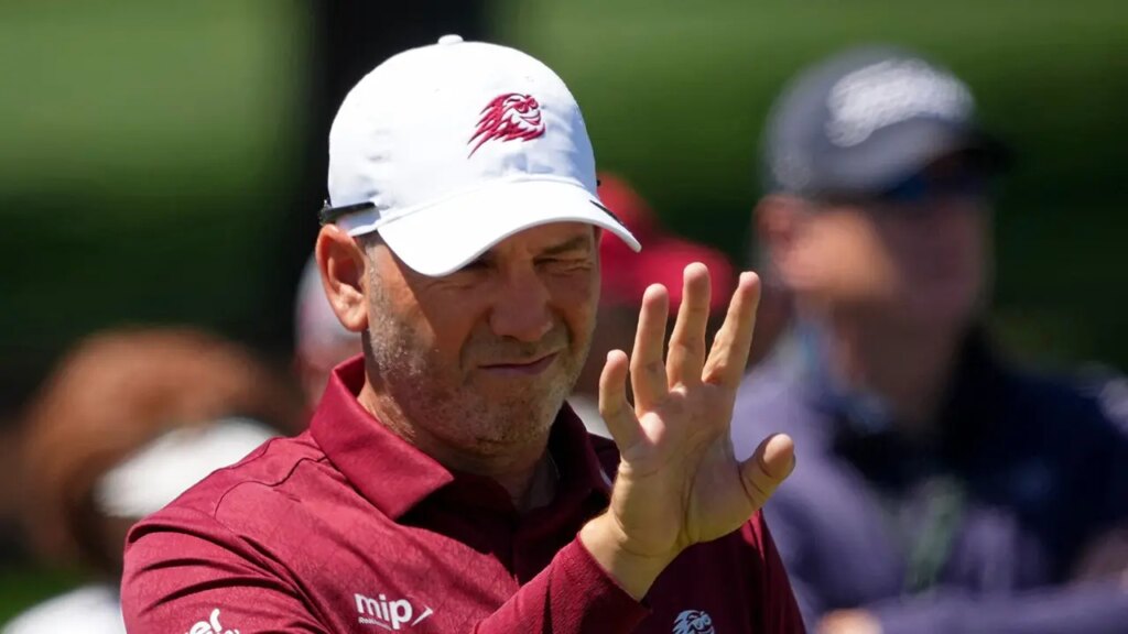 Sergio Garcia breaks driver at Masters, will get code of conduct warning | UNW